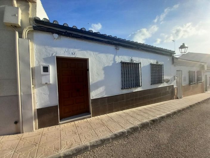 Image No.1-Bungalow de 3 chambres à vendre à Monte Lope-Alvarez