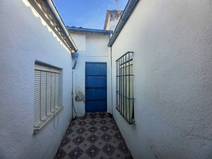 Image No.20-3 Bed Bungalow for sale