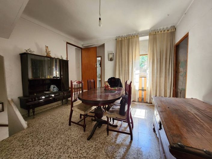 Image No.3-Maison de ville de 4 chambres à vendre à Luque