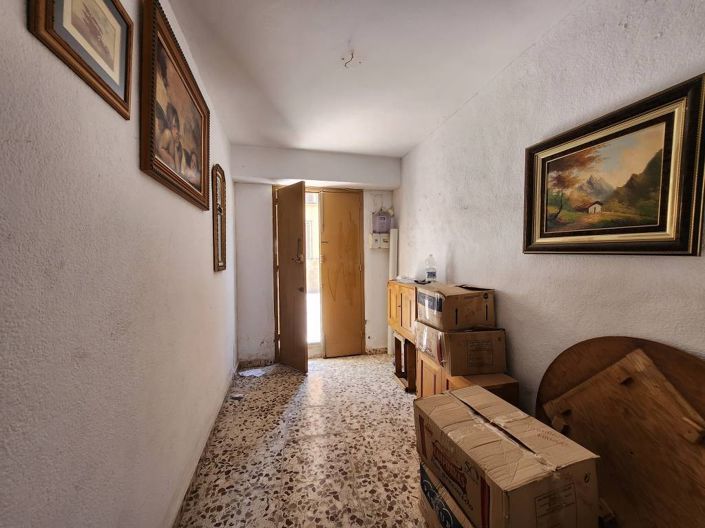 Image No.4-5 Bed Townhouse for sale