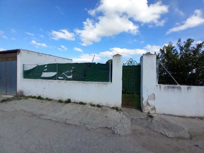 Image No.30-4 Bed Country House for sale