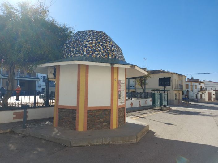 Image No.44-4 Bed Country House for sale