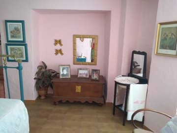 full143496564130276