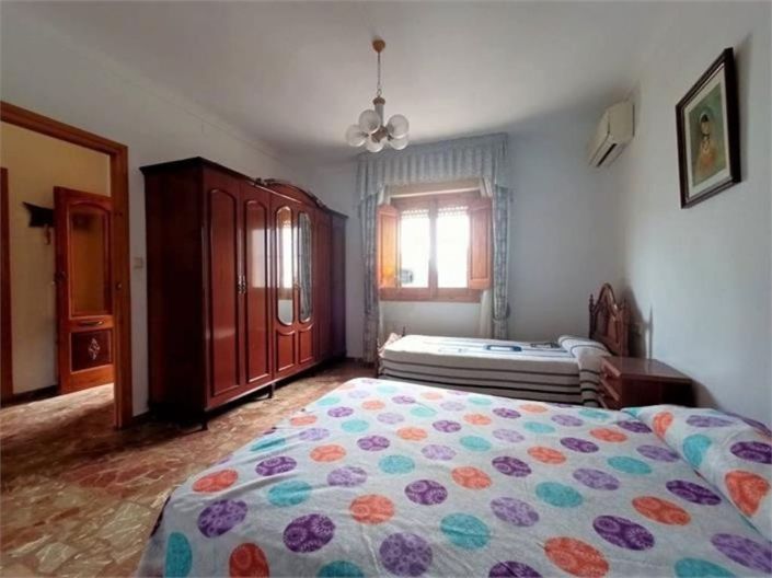 Image No.6-Maison de ville de 5 chambres à vendre à Iznájar