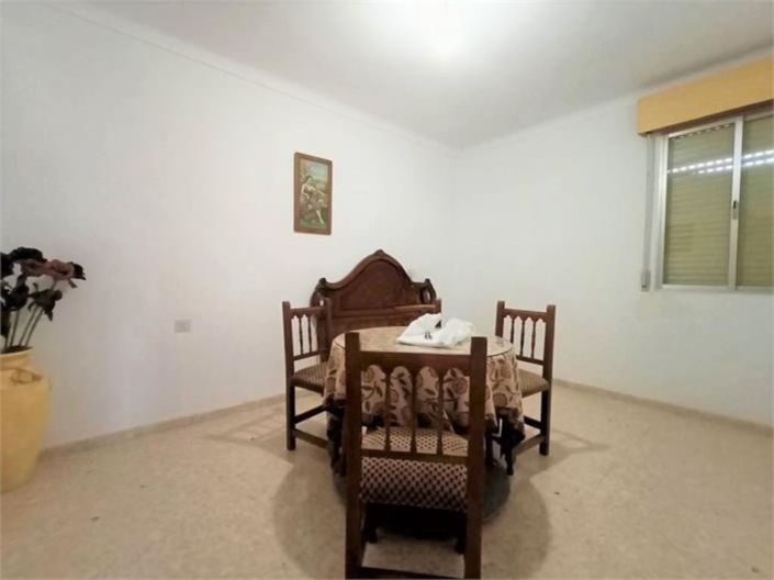 Image No.9-Maison de ville de 5 chambres à vendre à Iznájar