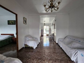 full143698364328455