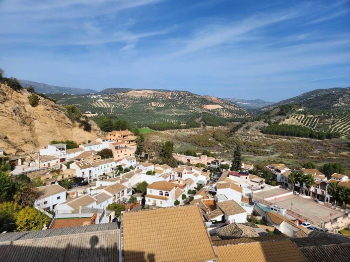 Image No.11-Maison de ville de 6 chambres à vendre à Iznájar