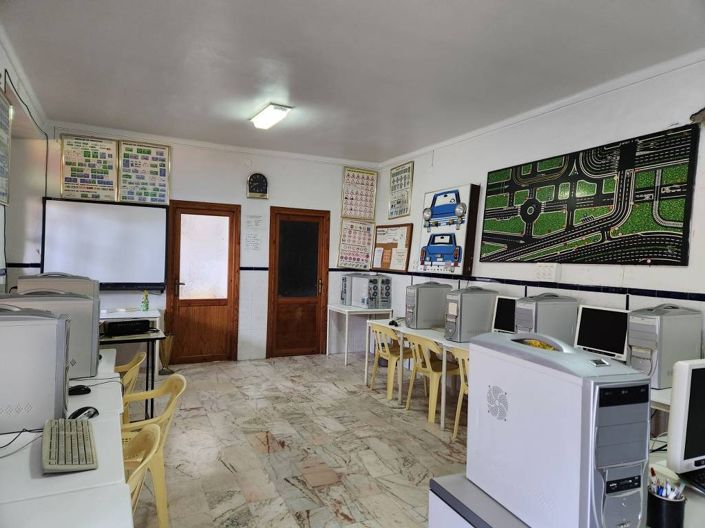 Image No.18-Maison de ville de 6 chambres à vendre à Iznájar