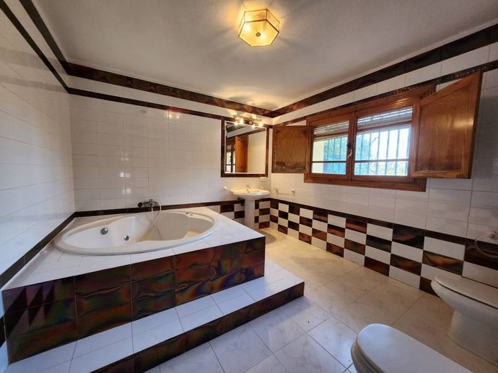 Image No.18-Villa de 5 chambres à vendre à Rute