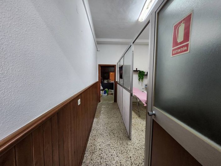 Image No.12-Commercial à vendre à Rute