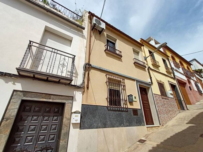 Image No.21-Maison de ville de 5 chambres à vendre à Rute