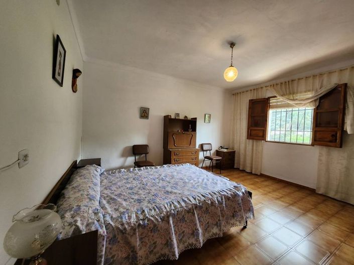 Image No.7-Maison de campagne de 4 chambres à vendre à Iznájar