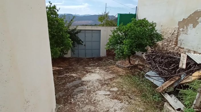 Image No.17-3 Bed Townhouse for sale