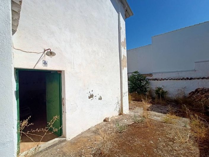 Image No.15-2 Bed Cortijo for sale