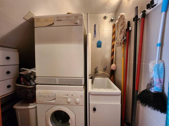 Image No.18-4 Bed Townhouse for sale