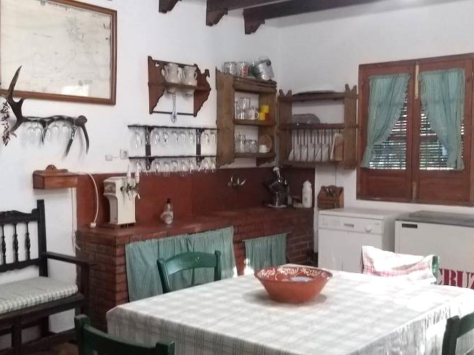 Image No.13-5 Bed Chalet for sale