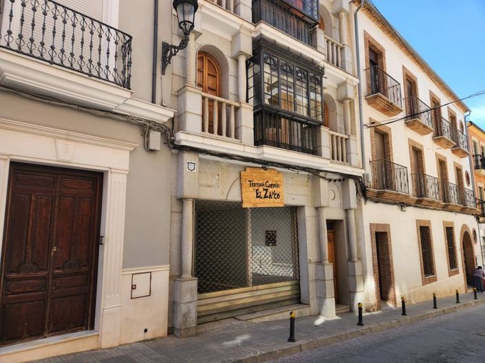 Image No.13-3 Bed Apartment for sale