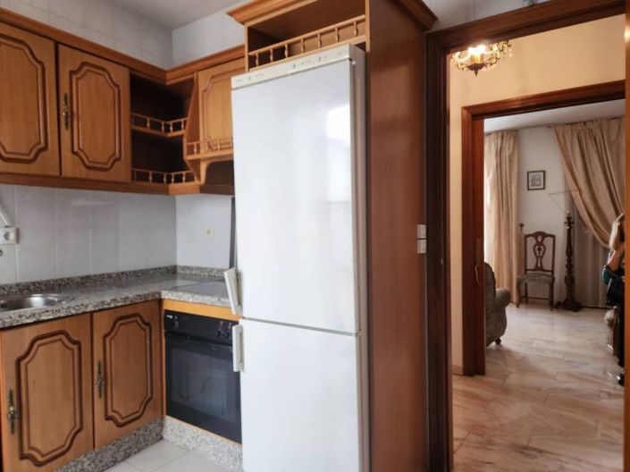 Image No.14-3 Bed Apartment for sale