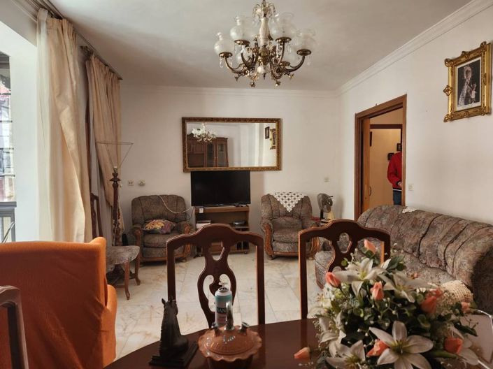 Image No.17-3 Bed Apartment for sale