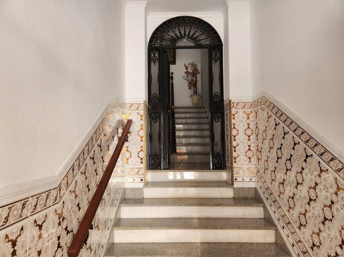 Image No.19-3 Bed Apartment for sale