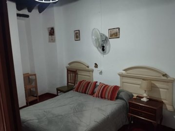 full145054564494083
