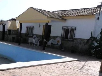 Image No.1-3 Bed Chalet for sale