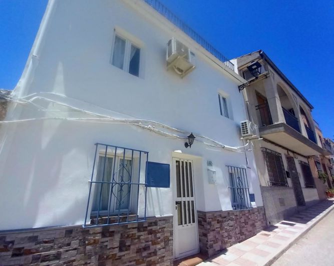 Image No.3-Maison de ville de 3 chambres à vendre à Bobadilla de Alcaudete