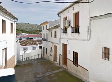 1 - Luque, Townhouse