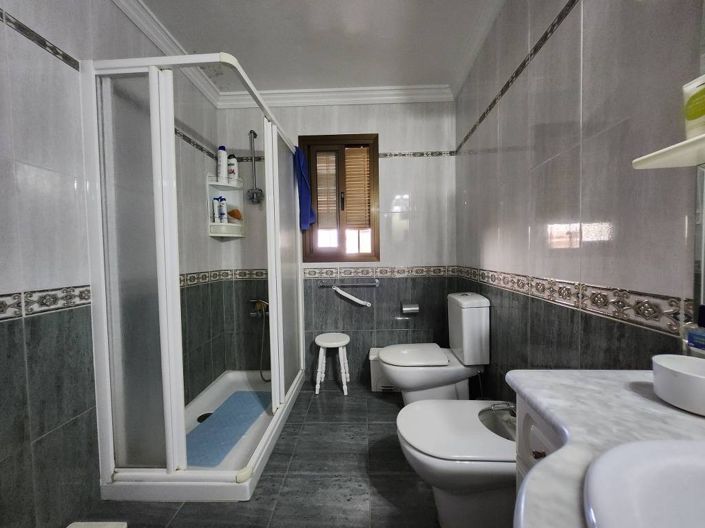 Image No.16-Maison de ville de 4 chambres à vendre à Luque