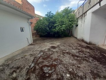 full146573164833302