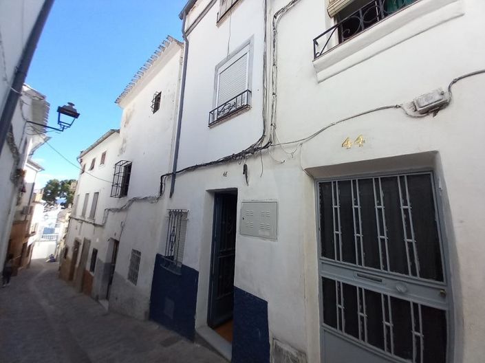 Image No.3-Maison de ville de 4 chambres à vendre à Martos