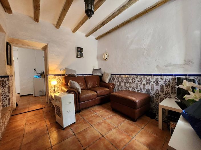 Image No.7-3 Bed Townhouse for sale