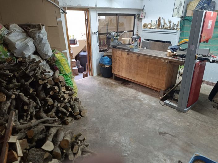 Image No.18-3 Bed Townhouse for sale