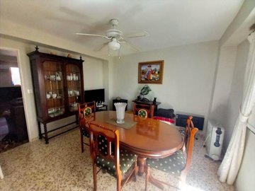 full147025364947551