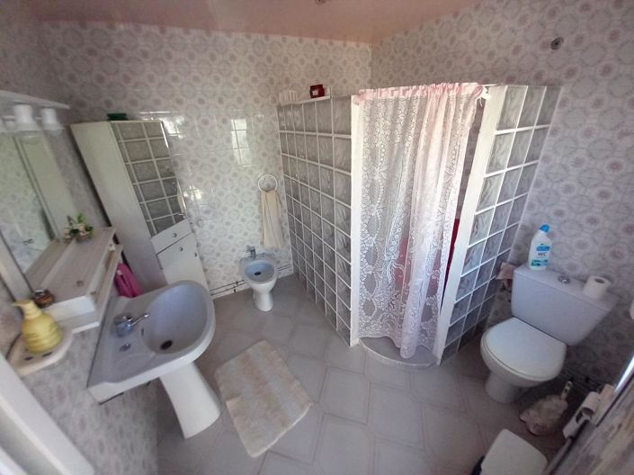 Image No.23-3 Bed Bungalow for sale