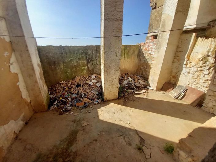 Image No.21-3 Bed Townhouse for sale