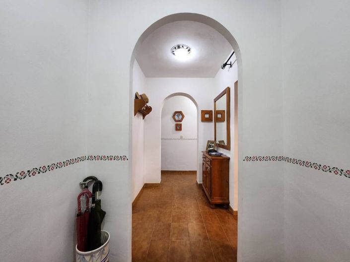 Image No.5-3 Bed Chalet for sale