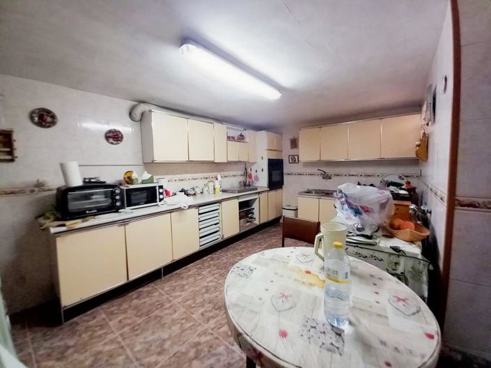 Image No.8-Maison de ville de 4 chambres à vendre à Martos