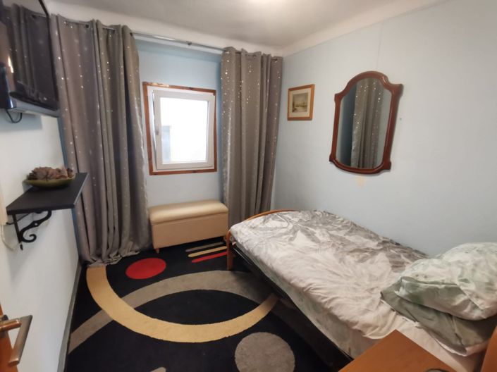 Image No.28-4 Bed Townhouse for sale