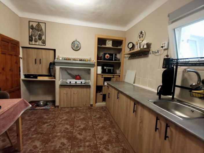 Image No.10-4 Bed Townhouse for sale