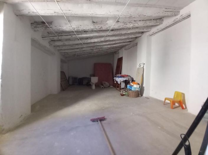 Image No.32-5 Bed Townhouse for sale