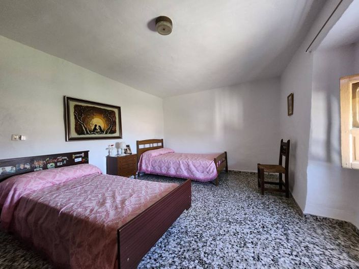 Image No.14-7 Bed Cortijo for sale