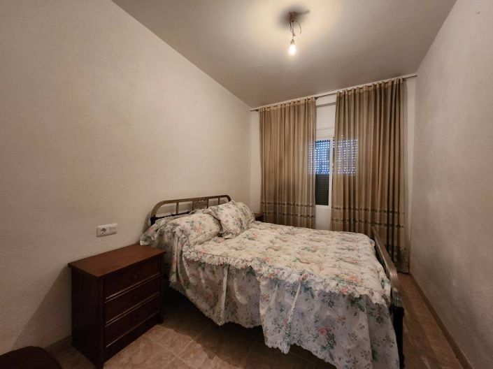 Image No.8-4 Bed Townhouse for sale