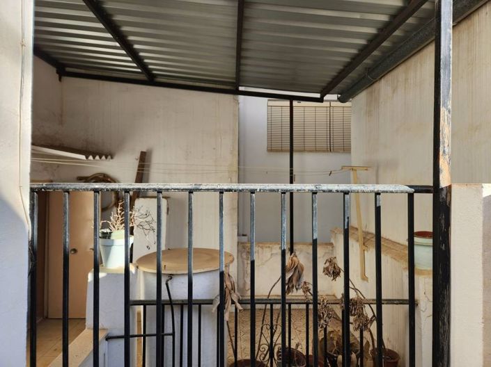 Image No.16-4 Bed Townhouse for sale