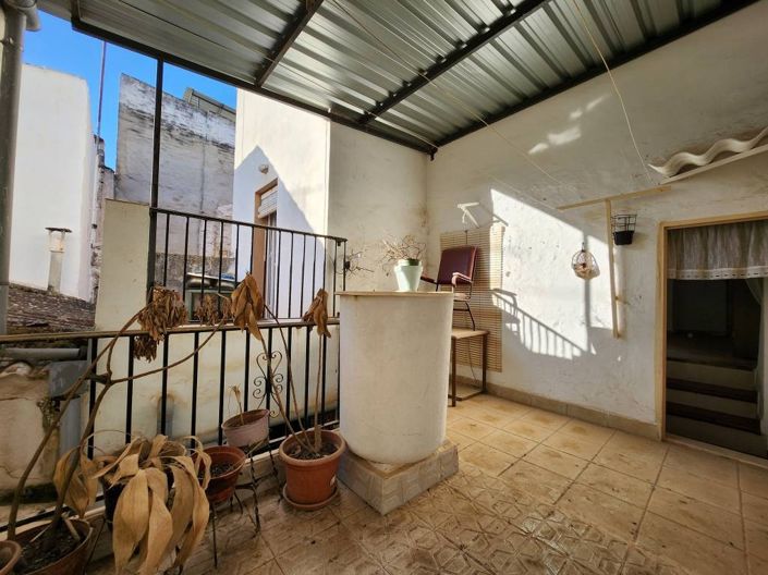 Image No.6-4 Bed Townhouse for sale