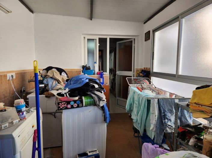 Image No.20-4 Bed Townhouse for sale