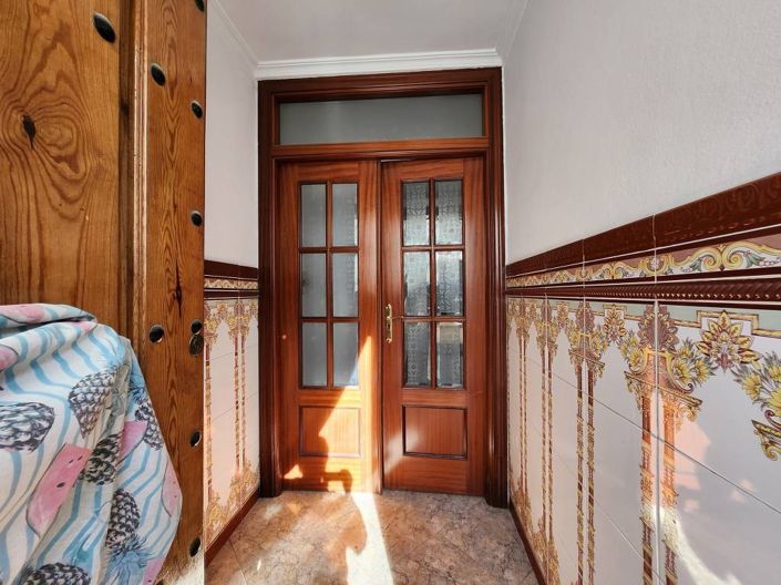 Image No.3-4 Bed Townhouse for sale