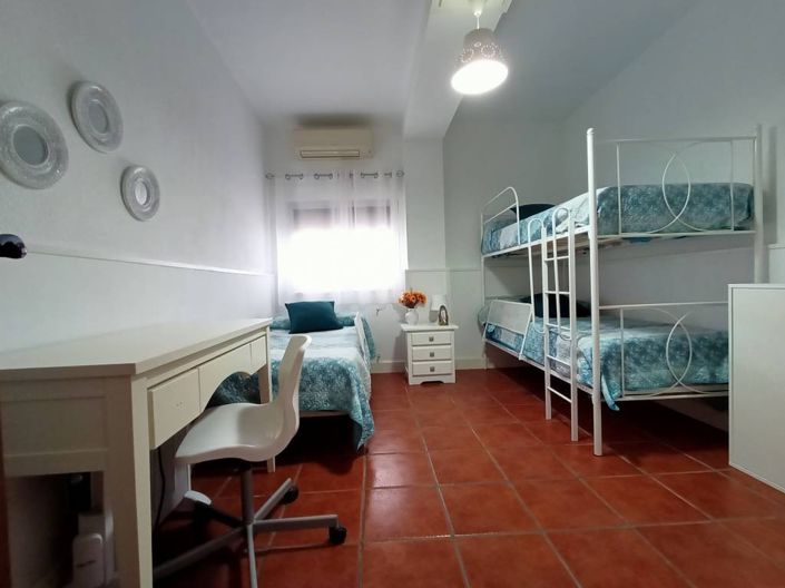 Image No.10-Chalet de 4 chambres à vendre à Cabra