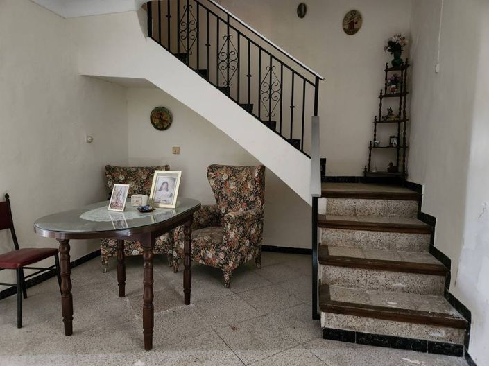 Image No.2-5 Bed Townhouse for sale