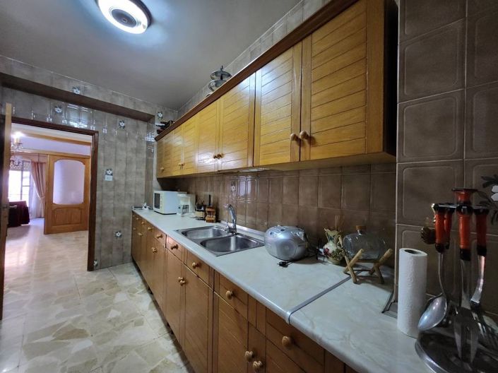 Image No.6-3 Bed Townhouse for sale